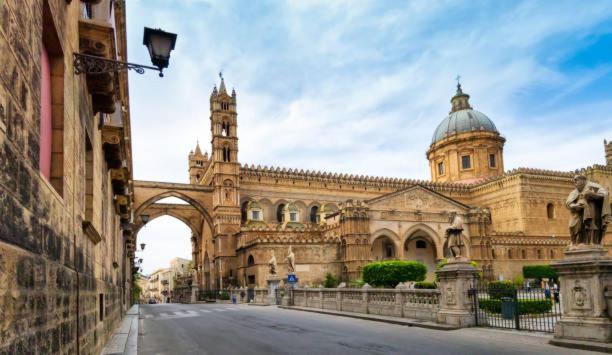 Casa Vacanze Francesca Otel Palermo Dış mekan fotoğraf